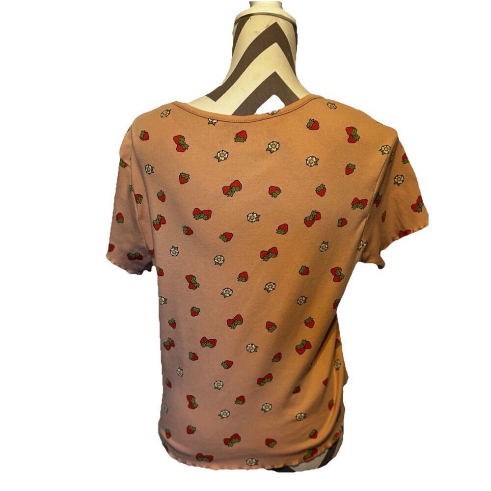 Strawberry Shortcake Shirt Peach XL Red Bow Scalloped Hem Y2K Girlie Daisy - Picture 2 of 3